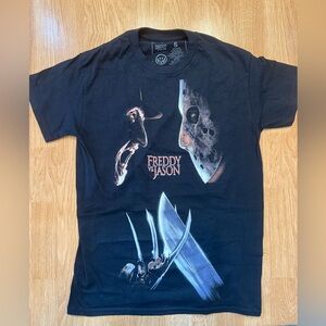 Freddy vs. Jason Horror Graphic Tee – Size Small – Brand New (No Tags)